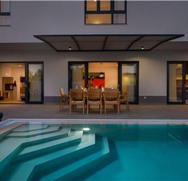 4 Bedroom Villa with Pool near Milna, Brac Island Sleeps 8 